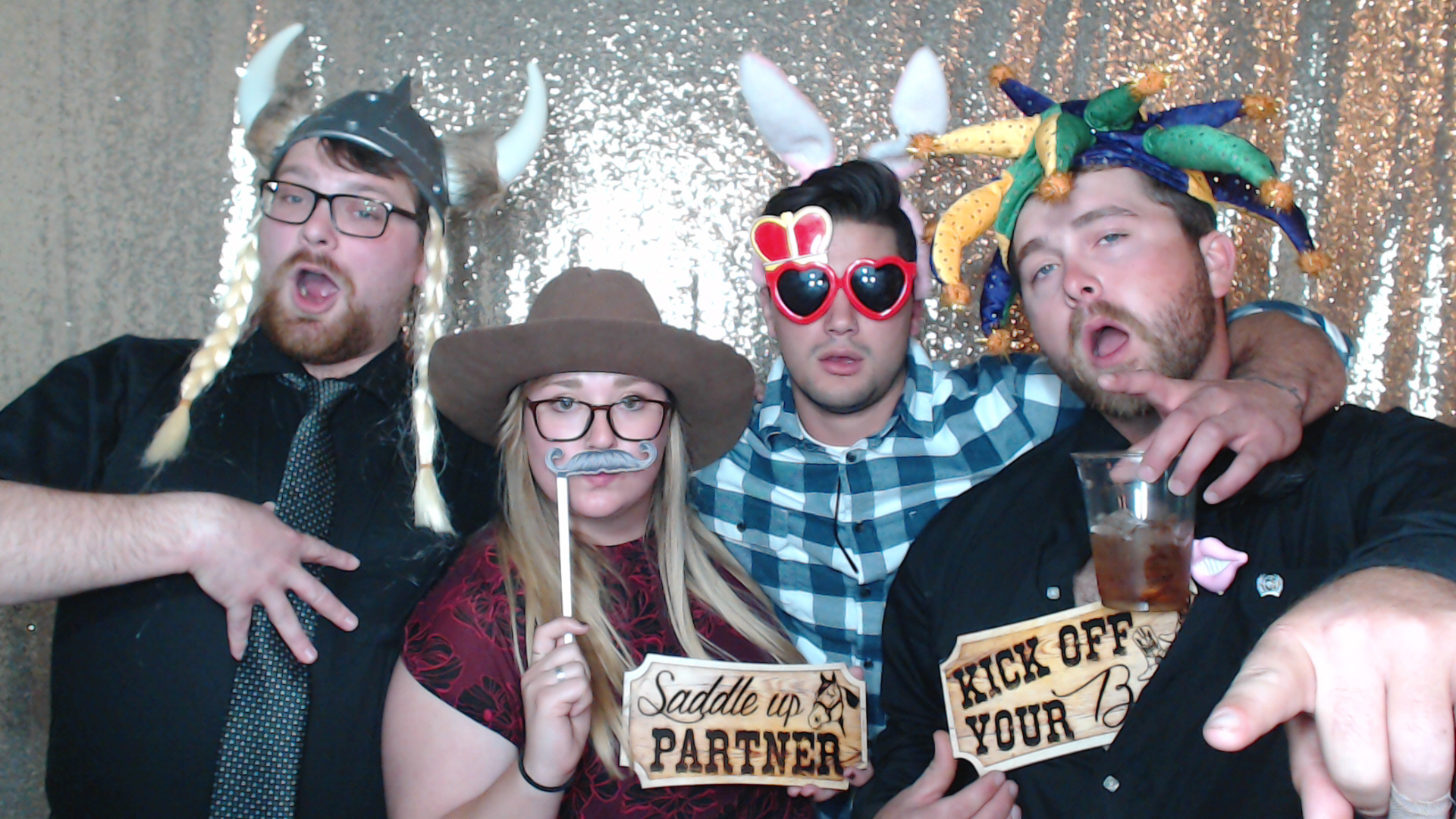 Jorden and Benjamin are getting hitched | View more photos from the event at gallery.photoboothbillings.com/u/PhotoBoothBillings/Jorden-and-Benjamin-are-getting-hitched
